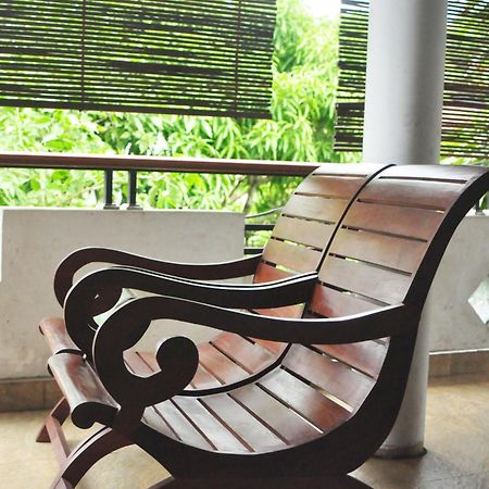 Southern Entry Dikwella Luaran gambar